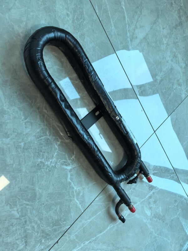 ความสูง Mm 520 เครื่องแลกเปลี่ยนความร้อนแบบโคอาเซียล สนับสนุนความดันของวัสดุเย็น 3.5Mpa และวัสดุเย็น R22 R134a R407c R410a ออกแบบเพื่อการถ่ายทอดความร้อน